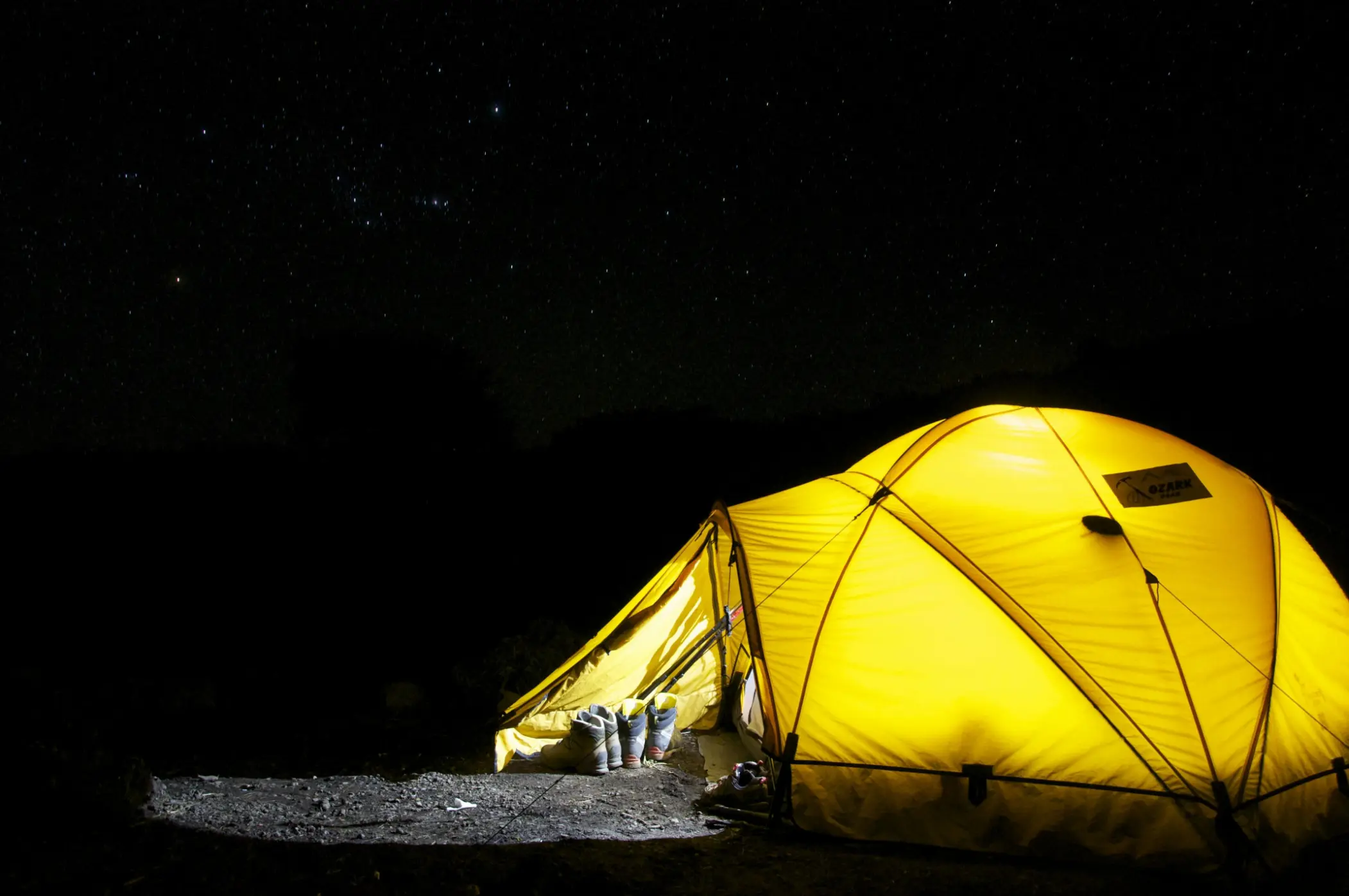 Camp at night- cheapest places to stay in Norway