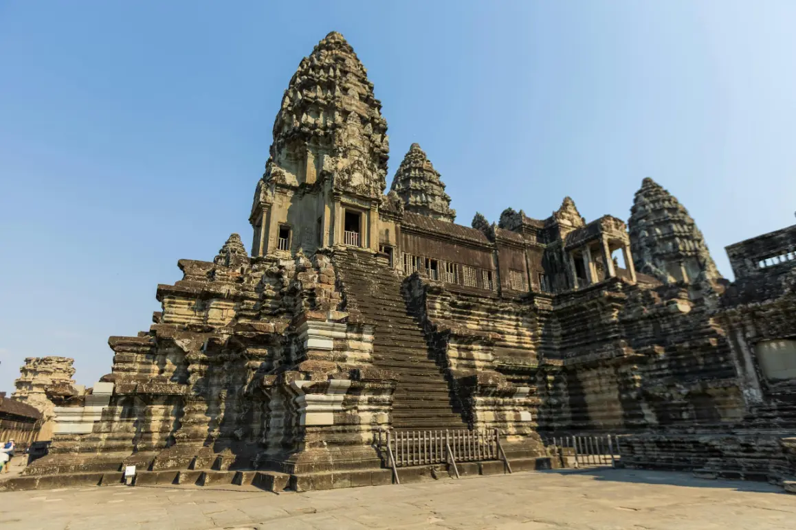 Temple in Siem Reap in Cambodia- cheap places to travel from Singapore